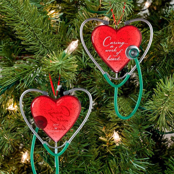 HeartyDecor™ Weihnachtsbaum Acryl Herz Stethoskop Dekor (1+1 GRATIS!)