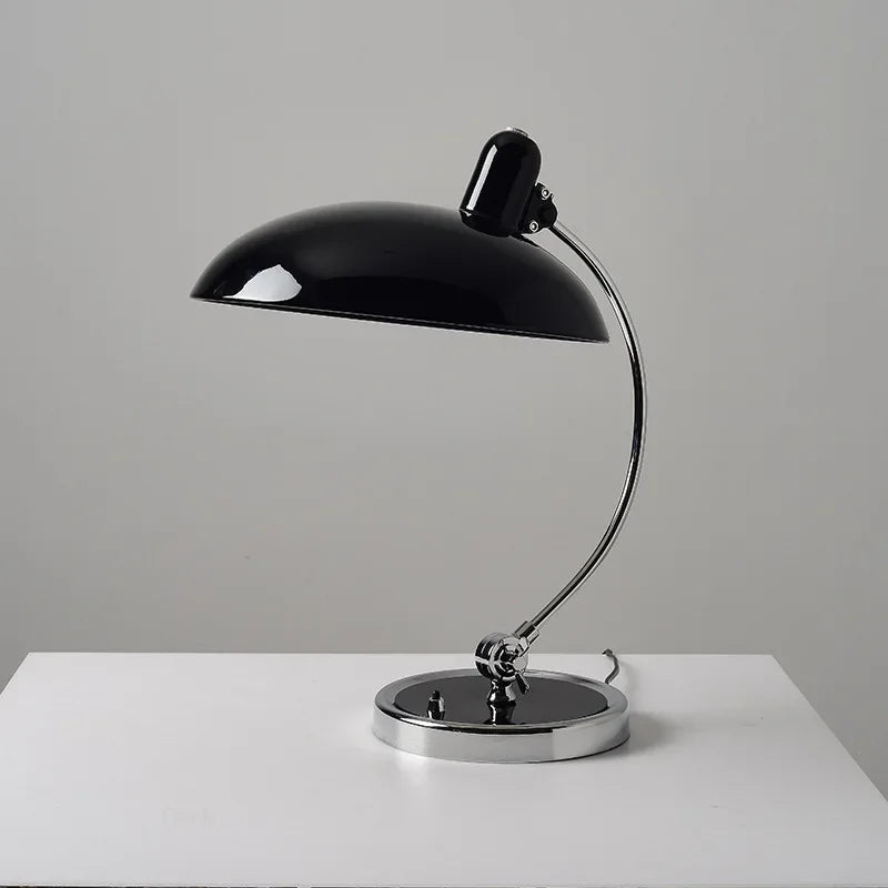 DanishElegance™ - Dänische Tischlampe