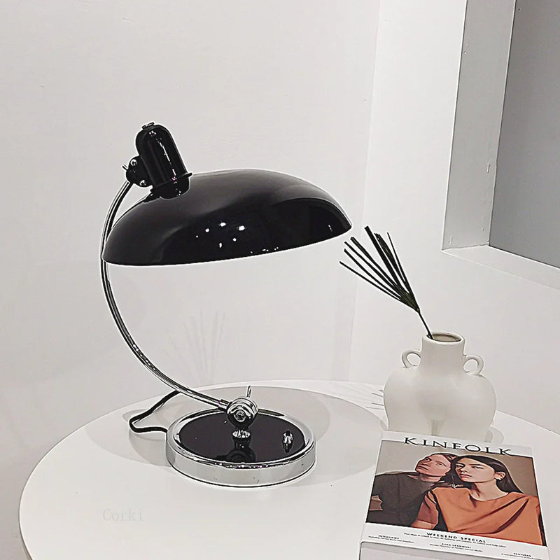 DanishElegance™ - Dänische Tischlampe