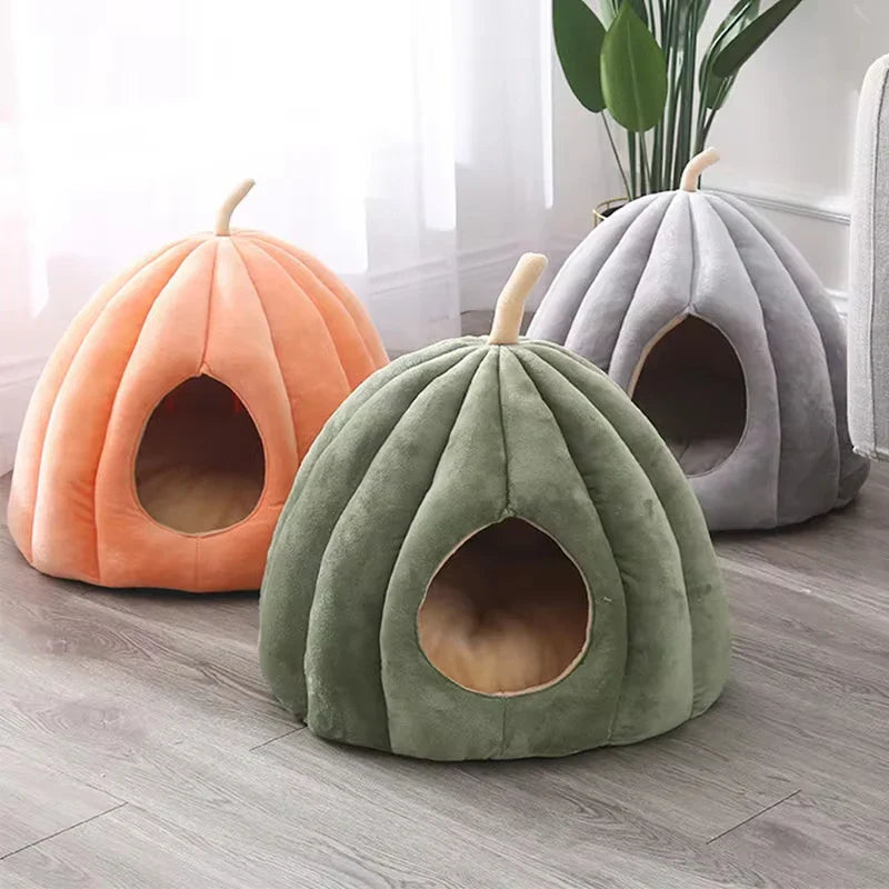 CozyPaws™ – Warmes geschlossenes Katzenbett für kalte Tage
