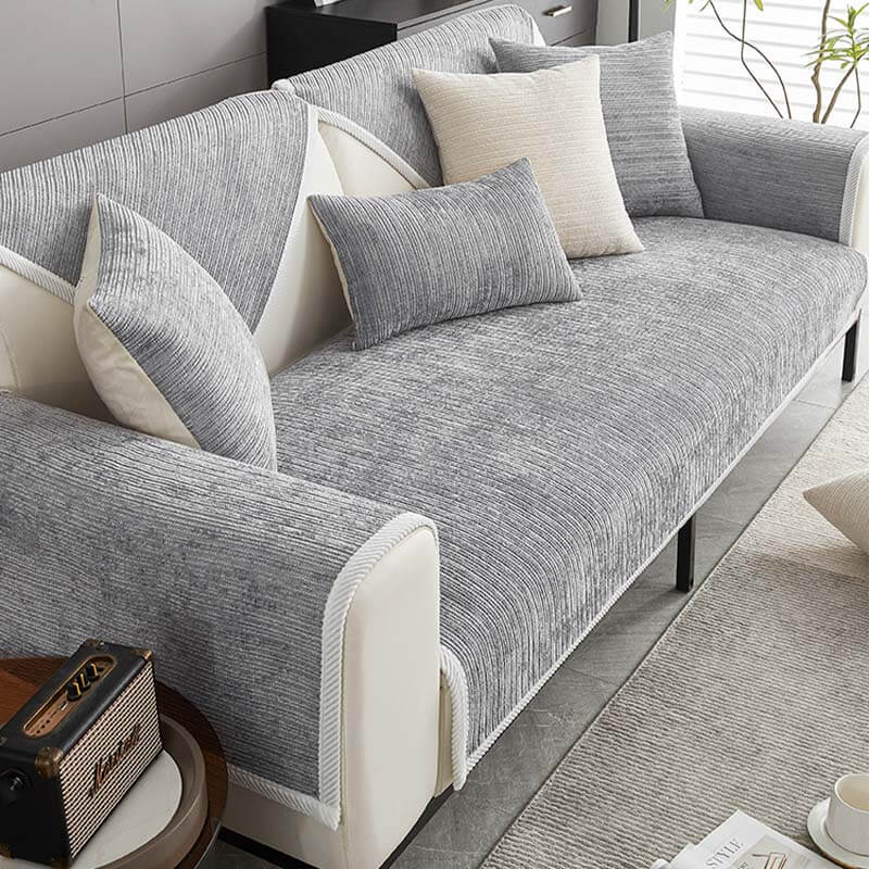 ProtectaSitz™ – Robuste Sofaabdeckung für langfristige Nutzung