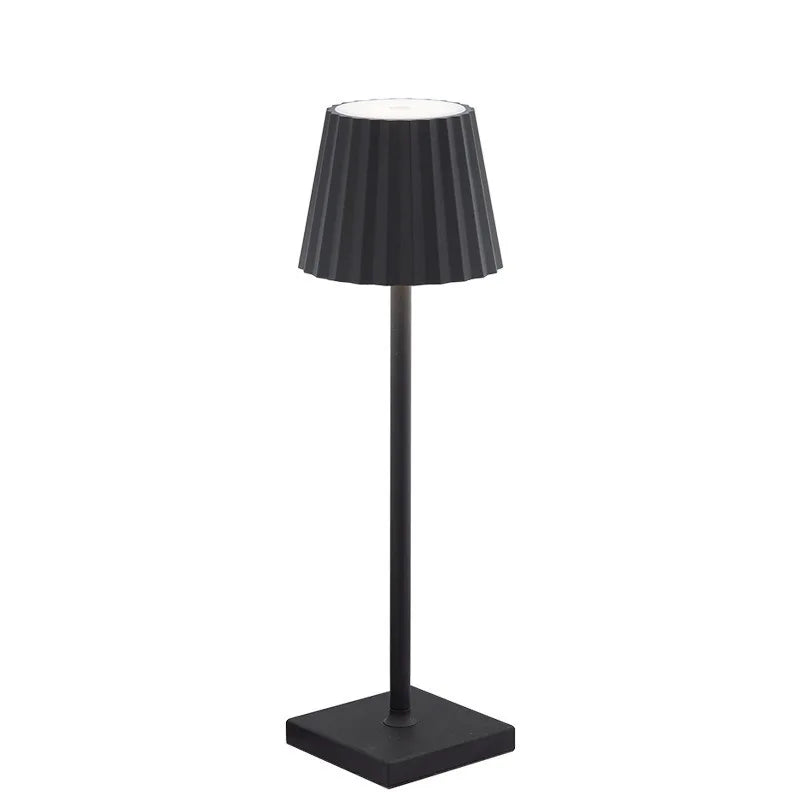 LumiGlow™ Retro-Tischlampe aus Aluminium