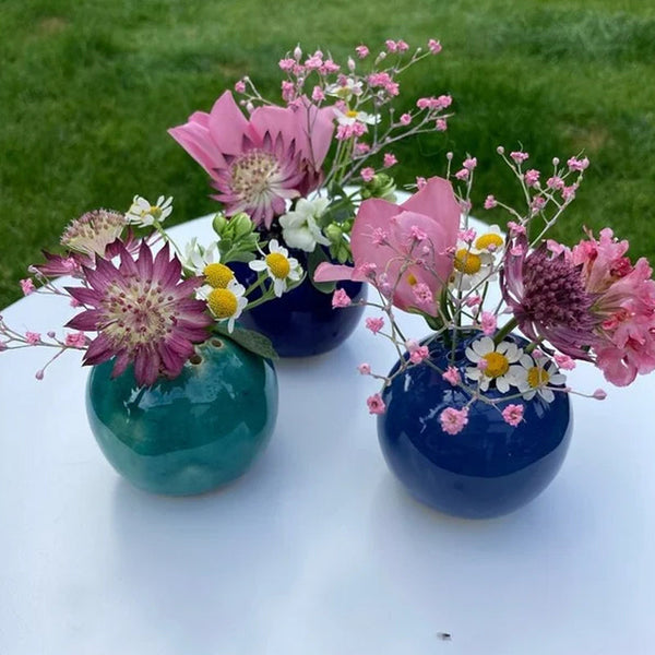 Blumenvase aus Harz