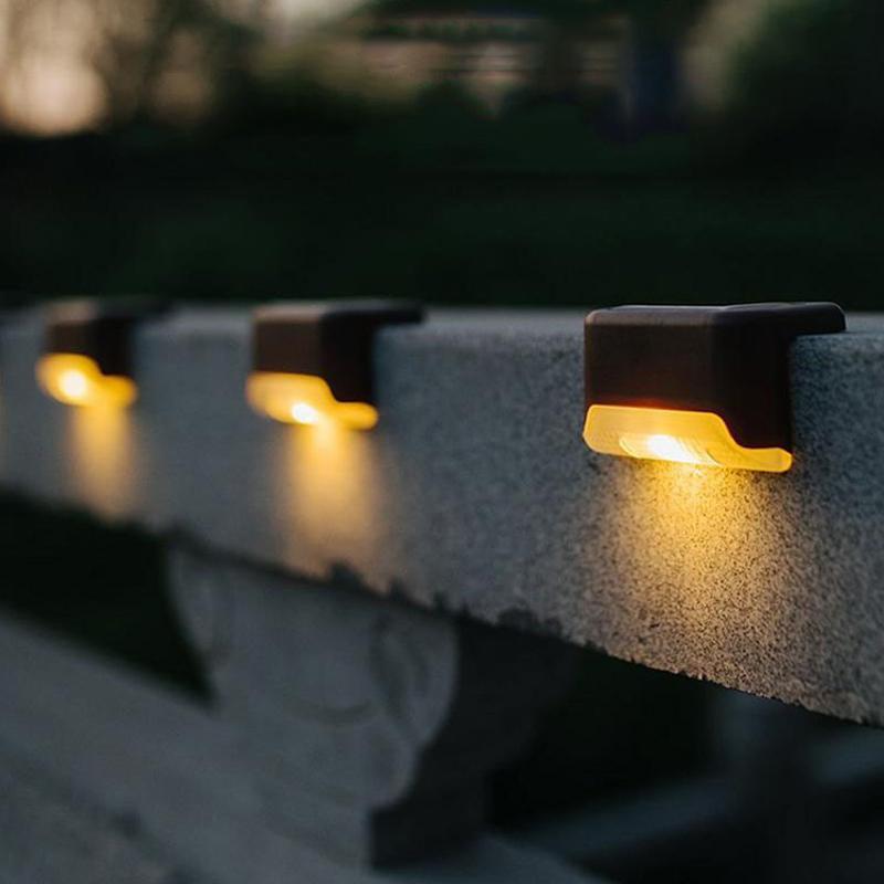 Solar-LED-Außenleuchten (4+4 KOSTENLOS)