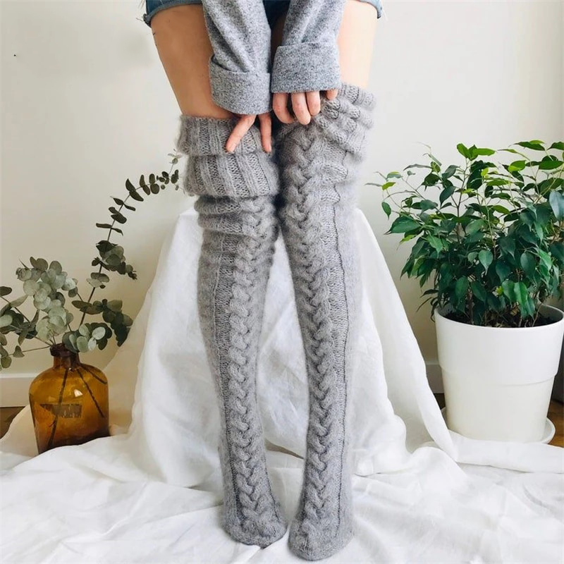 Gestrickte Kniestrümpfe